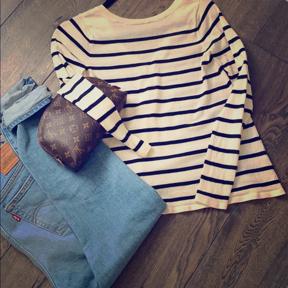 Club Monaco 100% Wool Ling Sleeve Sweater